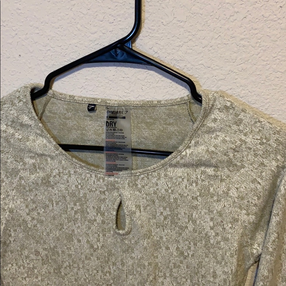 Gym shark long sleeve